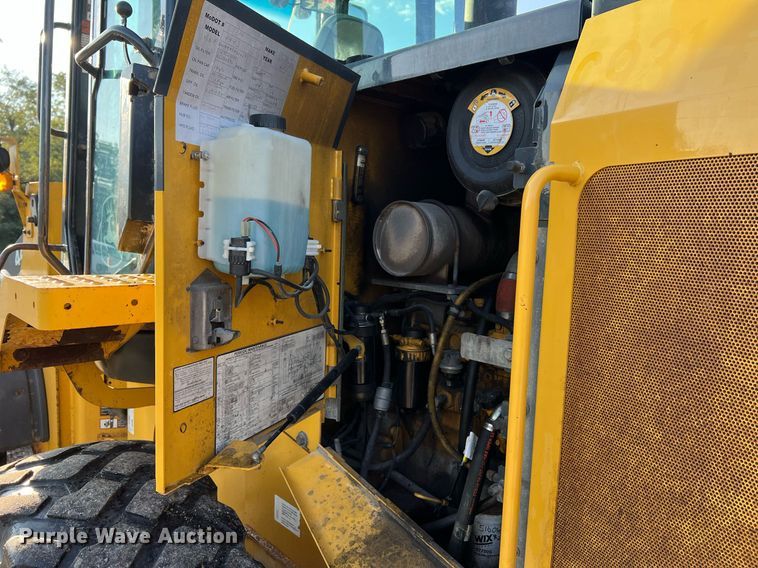 image for item NA9083 2007 John Deere 444J  high lift wheel loader