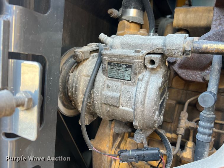 image for item NA9083 2007 John Deere 444J  high lift wheel loader