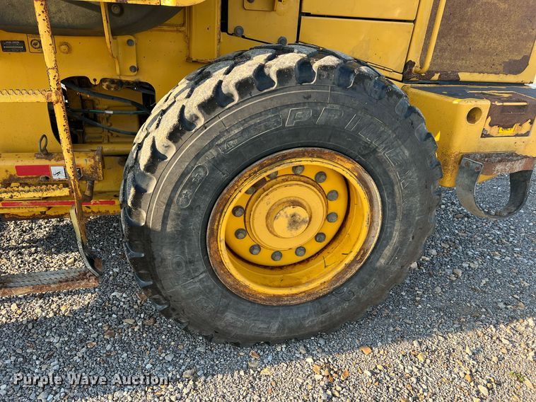 image for item NA9083 2007 John Deere 444J  high lift wheel loader