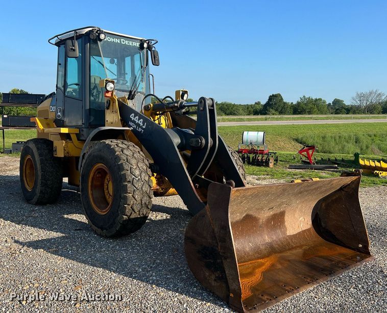 image for item NA9084 2006 John Deere 444J  high lift wheel loader