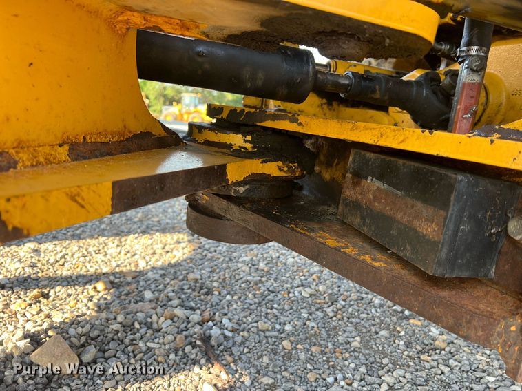 image for item NA9084 2006 John Deere 444J  high lift wheel loader