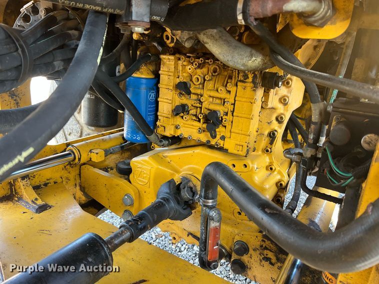 image for item NA9084 2006 John Deere 444J  high lift wheel loader