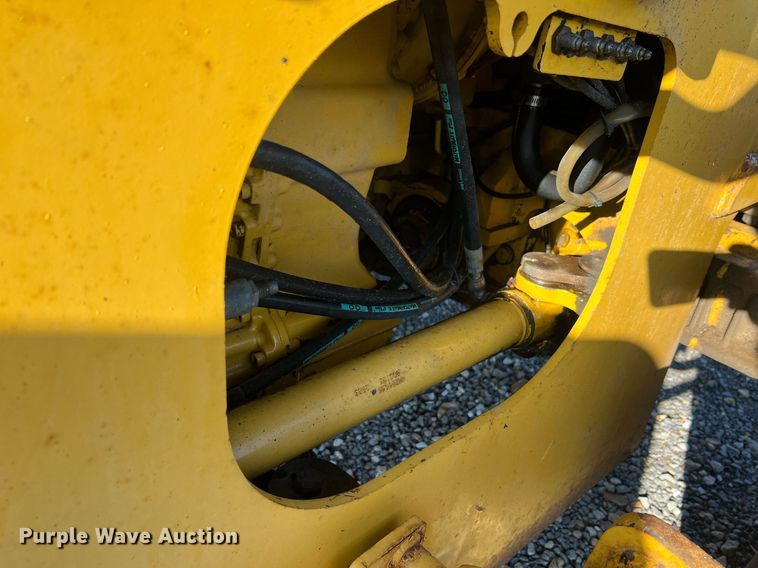 image for item NA9084 2006 John Deere 444J  high lift wheel loader