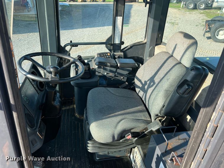 image for item NA9084 2006 John Deere 444J  high lift wheel loader