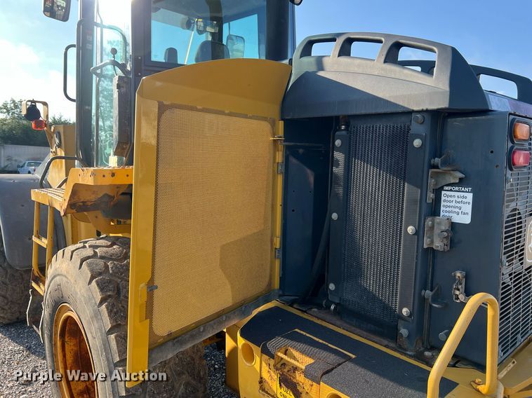 image for item NA9084 2006 John Deere 444J  high lift wheel loader