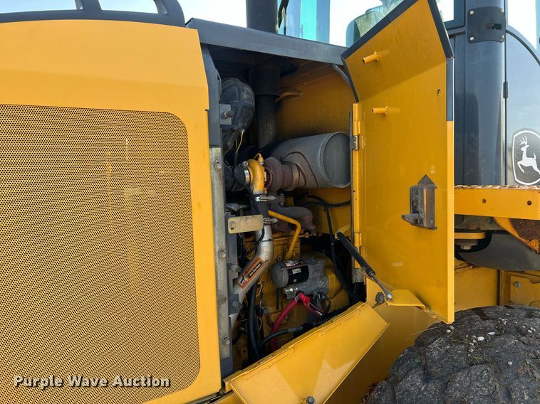 image for item NA9084 2006 John Deere 444J  high lift wheel loader