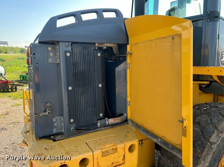 image for item NA9084 2006 John Deere 444J  high lift wheel loader
