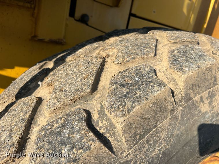 image for item NA9084 2006 John Deere 444J  high lift wheel loader