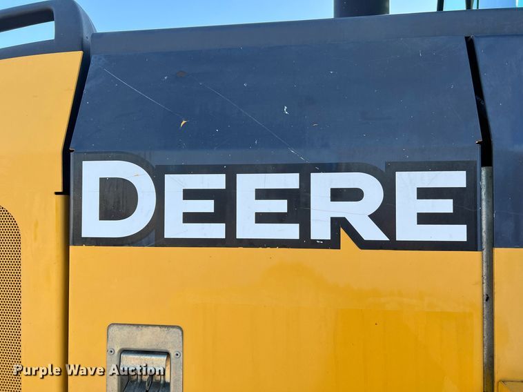 image for item NA9084 2006 John Deere 444J  high lift wheel loader