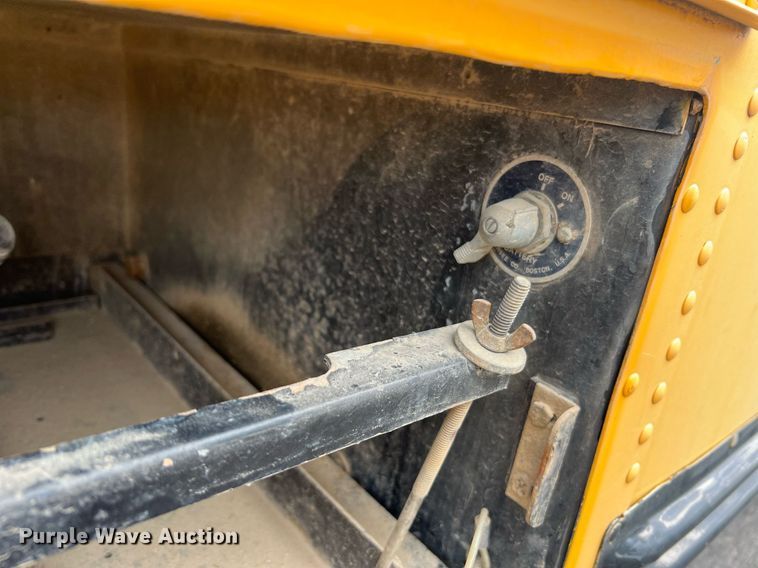 image for item NA9097 2006 Blue Bird  school bus