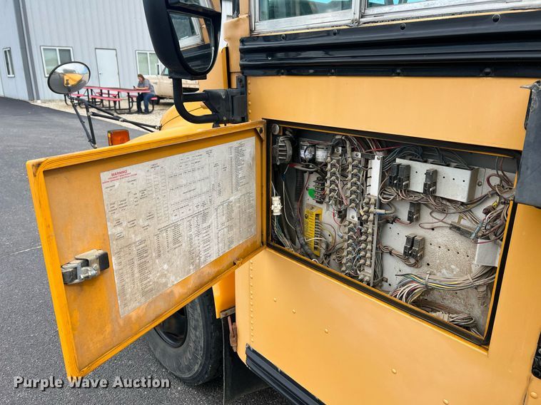 image for item NA9097 2006 Blue Bird  school bus