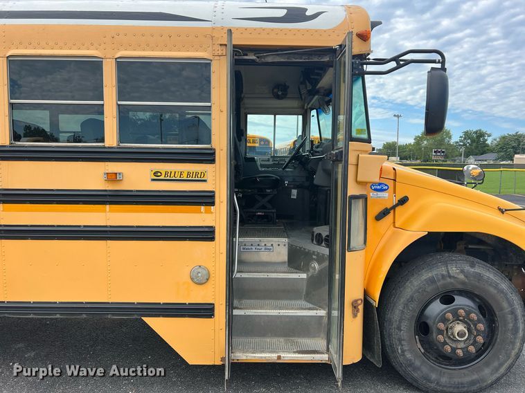 image for item NA9097 2006 Blue Bird  school bus