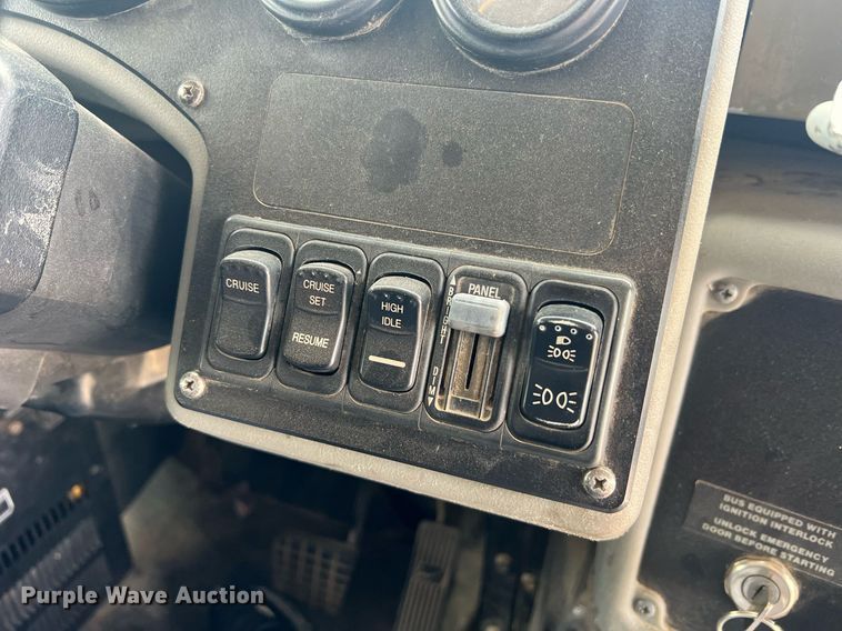 image for item NA9097 2006 Blue Bird  school bus