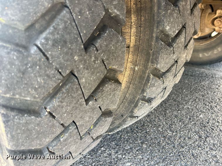 image for item NA9097 2006 Blue Bird  school bus