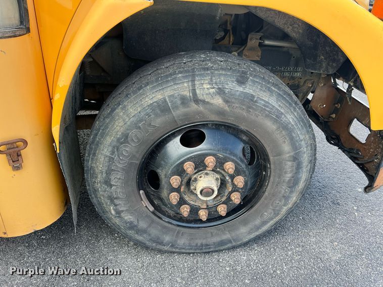 image for item NA9097 2006 Blue Bird  school bus