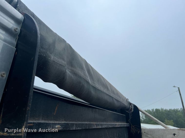 image for item NI9020 2007 Peterbilt 335  dump truck