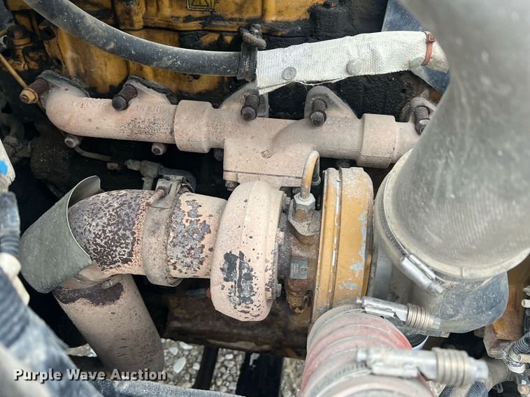 image for item NI9020 2007 Peterbilt 335  dump truck