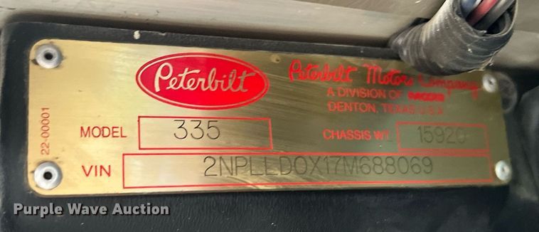 image for item NI9020 2007 Peterbilt 335  dump truck