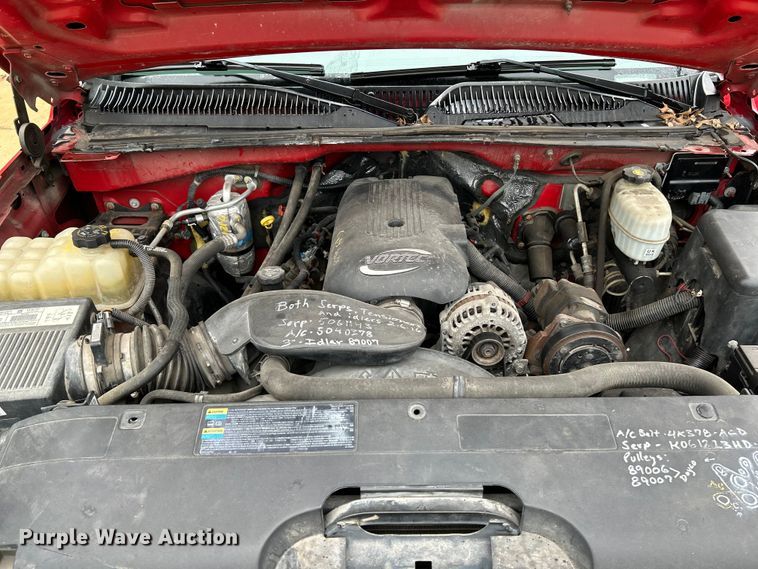 image for item NL9401 2003 Chevrolet Silverado 3500  dump bed pickup truck