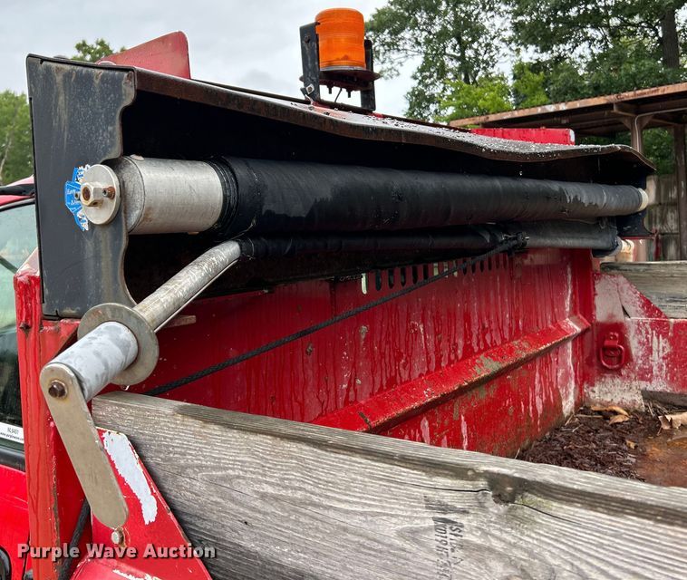 image for item NL9401 2003 Chevrolet Silverado 3500  dump bed pickup truck