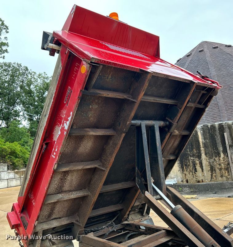 image for item NL9401 2003 Chevrolet Silverado 3500  dump bed pickup truck