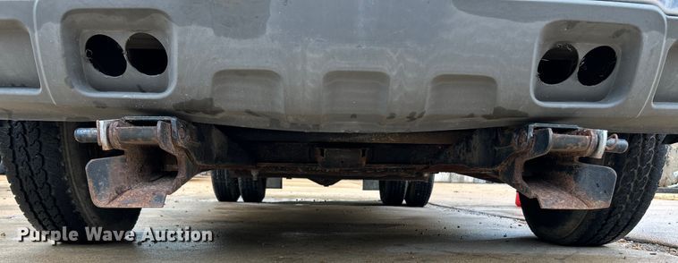 image for item NL9401 2003 Chevrolet Silverado 3500  dump bed pickup truck