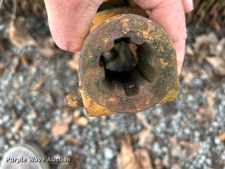 image for item NL9439 Woods B106-1  rotary mower