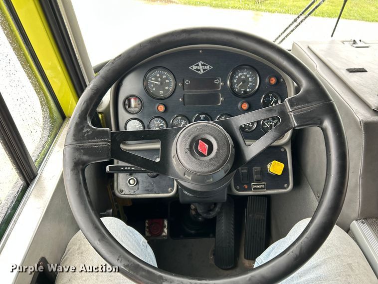 image for item NL9442 1998 Spartan Advantage  pumper fire truck