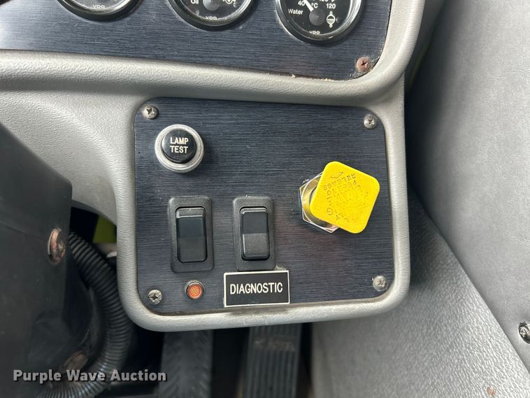 image for item NL9442 1998 Spartan Advantage  pumper fire truck