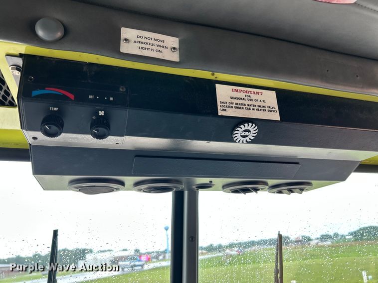 image for item NL9442 1998 Spartan Advantage  pumper fire truck