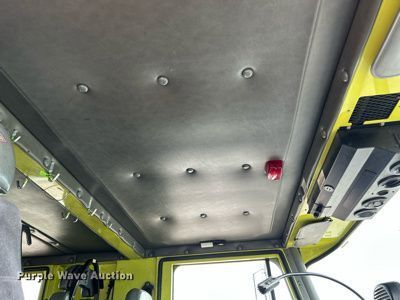 image for item NL9442 1998 Spartan Advantage  pumper fire truck