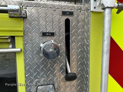 image for item NL9442 1998 Spartan Advantage  pumper fire truck