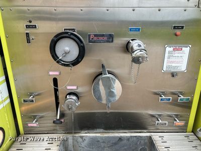 image for item NL9442 1998 Spartan Advantage  pumper fire truck