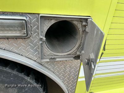 image for item NL9442 1998 Spartan Advantage  pumper fire truck