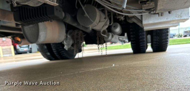 image for item NL9442 1998 Spartan Advantage  pumper fire truck