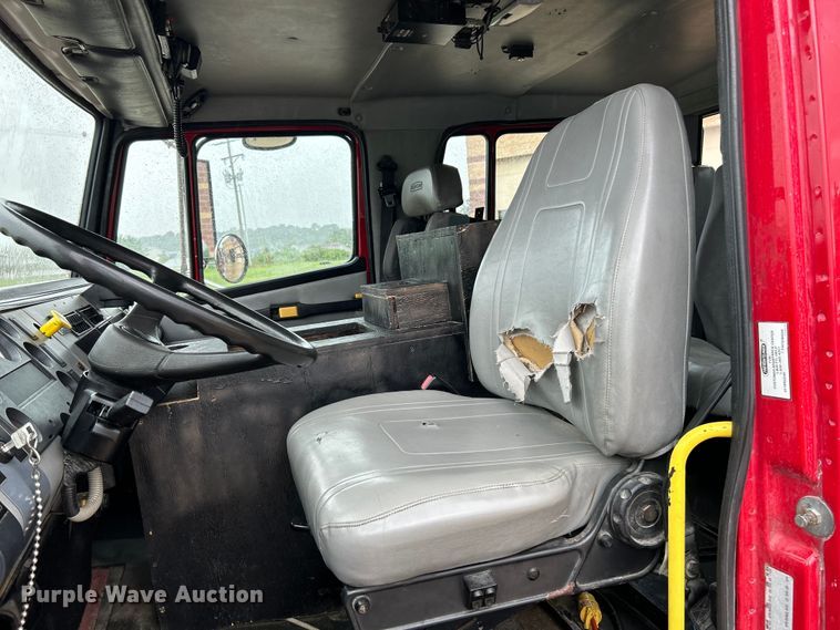 image for item NL9443 1997 Freightliner FL70  pumper fire truck