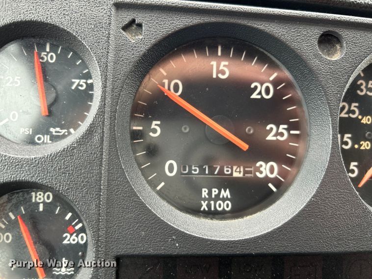 image for item NL9443 1997 Freightliner FL70  pumper fire truck