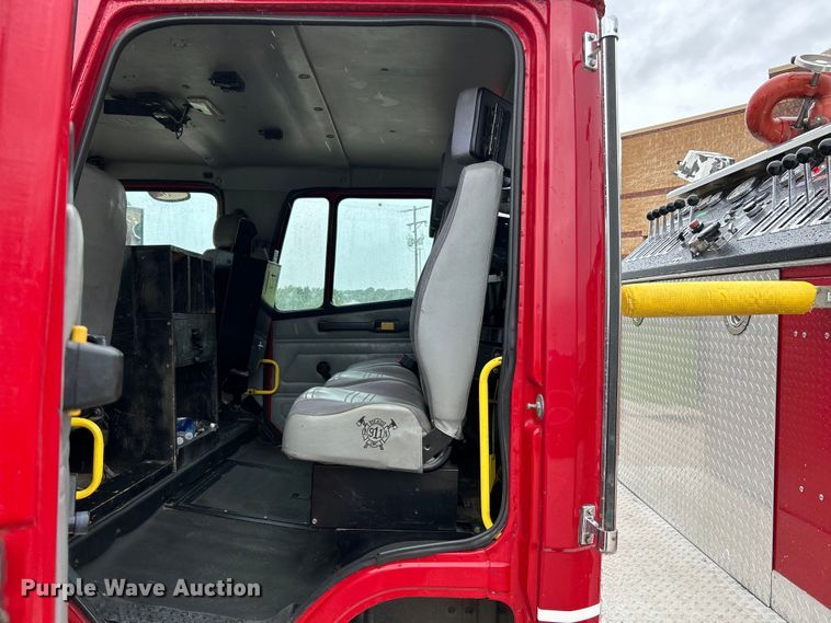 image for item NL9443 1997 Freightliner FL70  pumper fire truck