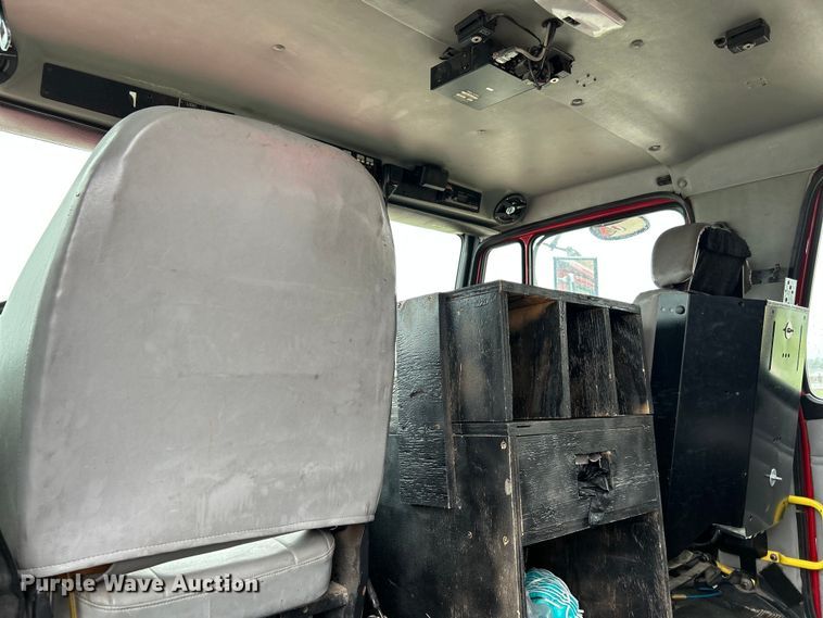 image for item NL9443 1997 Freightliner FL70  pumper fire truck