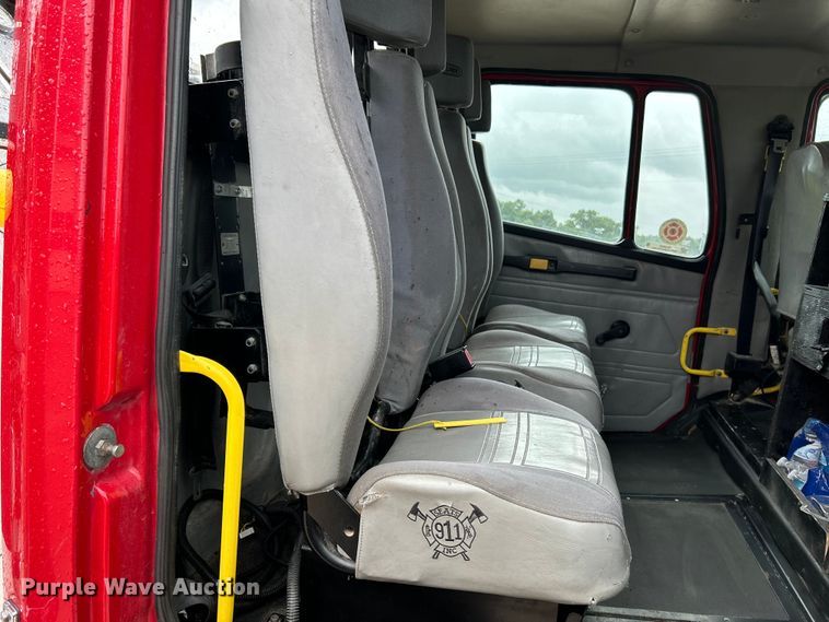 image for item NL9443 1997 Freightliner FL70  pumper fire truck