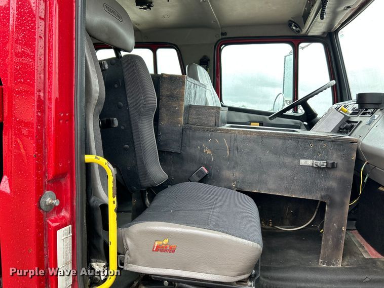 image for item NL9443 1997 Freightliner FL70  pumper fire truck