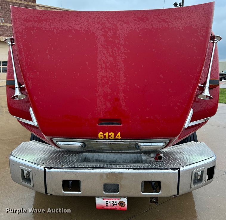 image for item NL9443 1997 Freightliner FL70  pumper fire truck