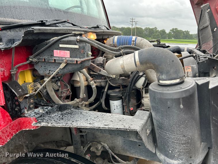 image for item NL9443 1997 Freightliner FL70  pumper fire truck