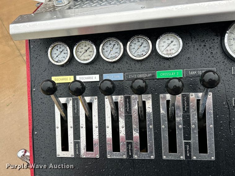 image for item NL9443 1997 Freightliner FL70  pumper fire truck