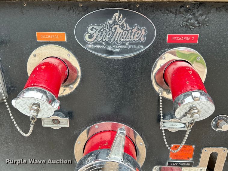 image for item NL9443 1997 Freightliner FL70  pumper fire truck