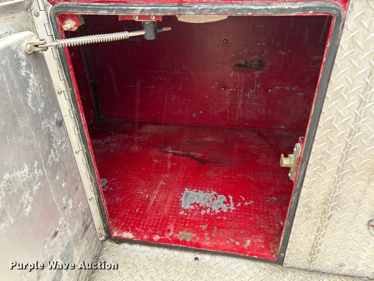 image for item NL9443 1997 Freightliner FL70  pumper fire truck