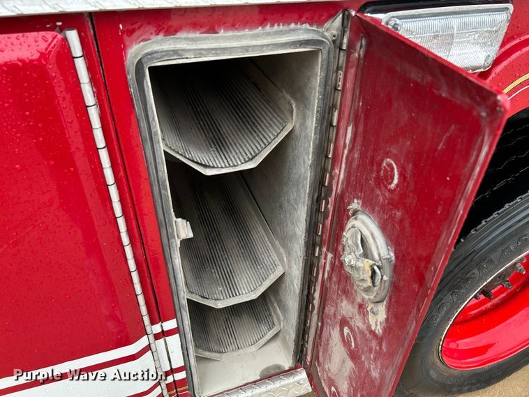 image for item NL9443 1997 Freightliner FL70  pumper fire truck