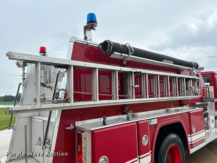 image for item NL9443 1997 Freightliner FL70  pumper fire truck