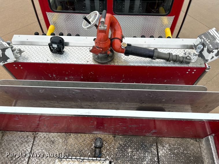 image for item NL9443 1997 Freightliner FL70  pumper fire truck