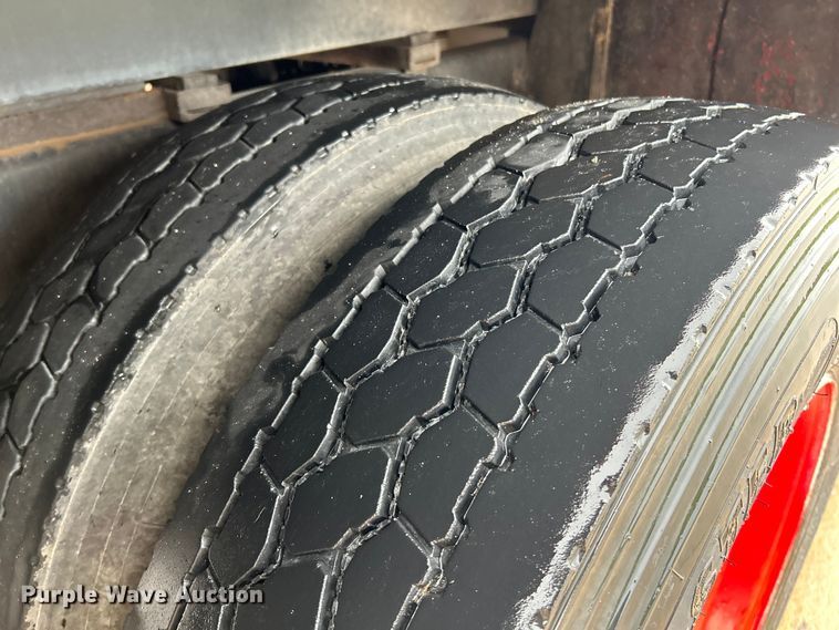 image for item NL9443 1997 Freightliner FL70  pumper fire truck